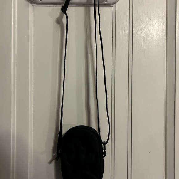 Lululemon Future Legacy Crossbody Bag - Picture 10 of 10